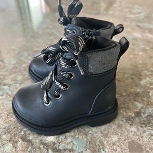 Cat & Jack Toddler Axel Zipper Combat Boots 5